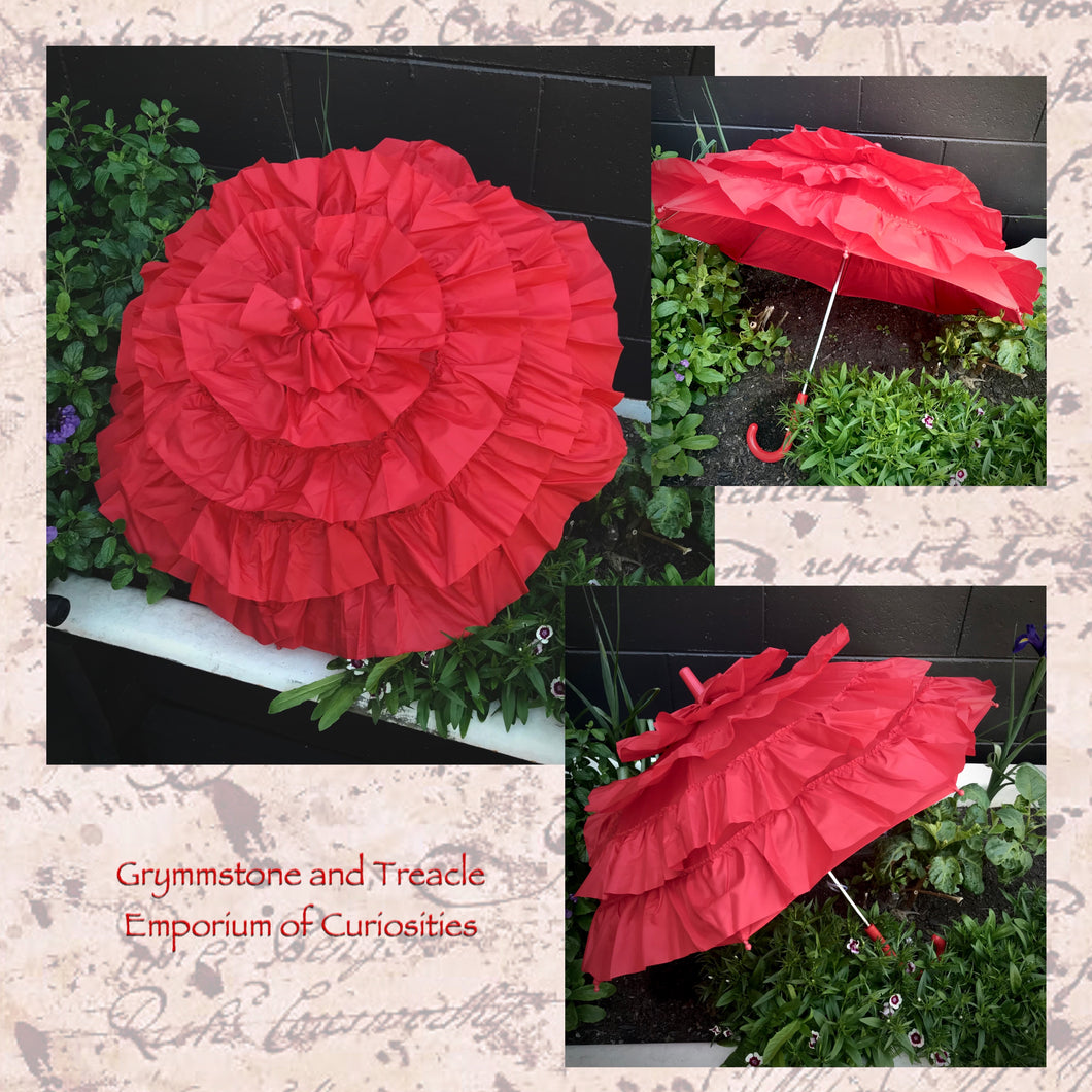 Red Ruffles Petit Parasol Umbrella