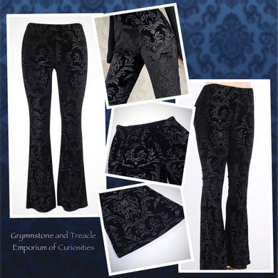 Cthulhu Crescent Moon Flared Leggings - Size 12